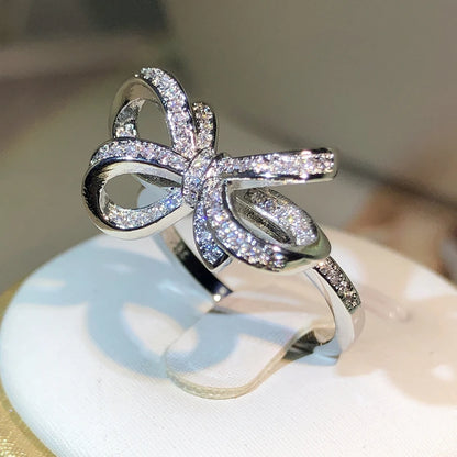 Luckacco 925 Sterling Silver Classic Big Bow Bow Bow Zircon Ring For Ladies Fashion Birthday Wedding Engagement Jewelry Gift