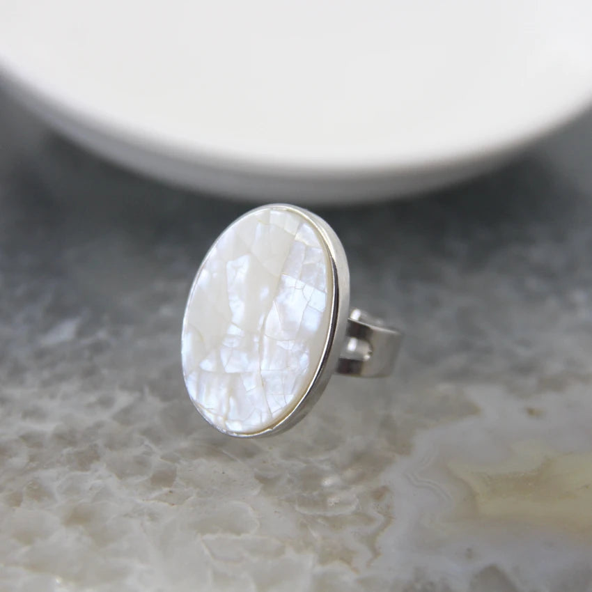luckacco natural beautiful abalone shell adjustable rings, pearl classic round shape rings,finger rings reiki heal geode rings jewelry