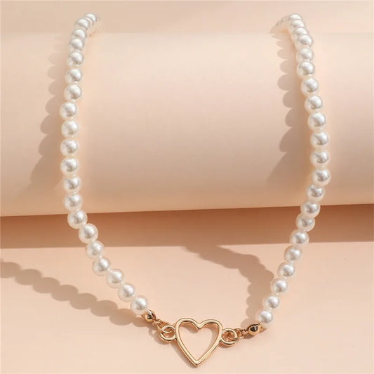 Luckacco Imitation Pearl Trendy Love Heart  Choker Necklace Female Personality Party Fashion Clavicle Collier Colar Perlas Collar Gift