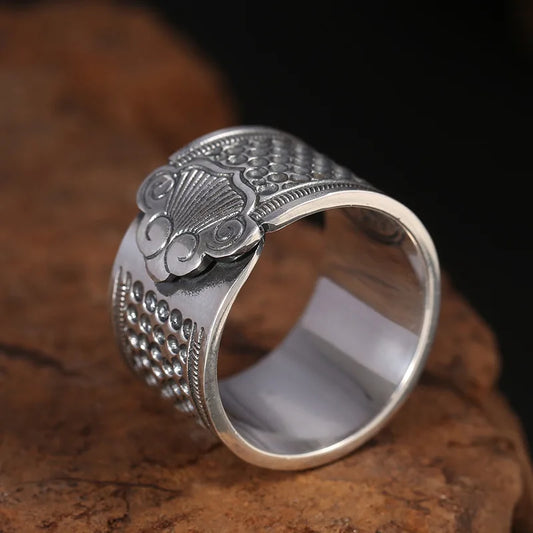 Luckacco Retro Auspicious Cloud Xiangyun Wide Ring Thimble Good Fortune Adjustable Ring Handmade Unisex Designer Jewelry Accessories Gift