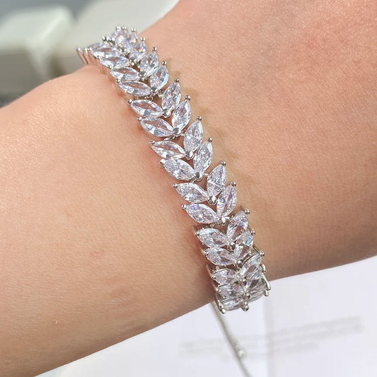 Luckacco Uilz New Classic Cubic Zirconia Water Drop Bracelet Bangle for Women Tennis Chain Wedding Dinner Party Birthday Wedding Jewelry