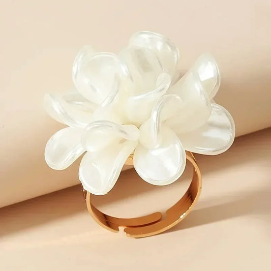Luckacco Mandala Flower Exquisite Black and White Ring for Women Personality Metal Punk Party Finger Ring Fashion Jewelry Accessories