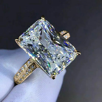 Luckacco Exquisite Gold Color Inlaid with White Stone Round Fashion Rings Fashion Party Engagement Wedding Rings for Women Jewelry