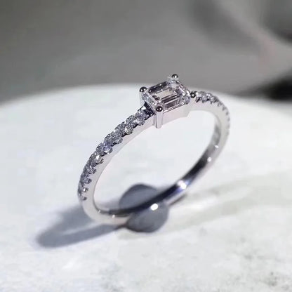 Luckacco daily picks Gorgeous Low-key Women Wedding Ring with Crystal Cubic Zirconia Exquisite Thin Band Female Finger-rings Statement Jewelry