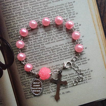 Luckacco QIGO Imitatial Pearl Bracelets Acrylic Beads Rose Cross Strand Jewelry White Pink