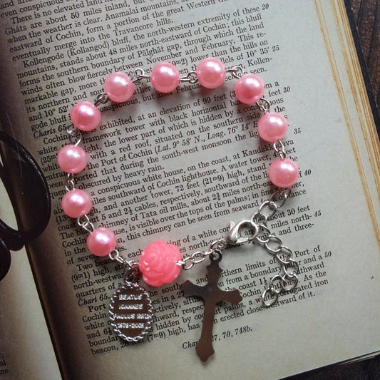 Luckacco QIGO Imitatial Pearl Bracelets Acrylic Beads Rose Cross Strand Jewelry White Pink