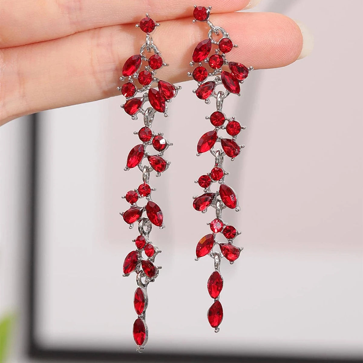 luckacco 2pcs retro style long style diamond inlaid rose earrings for women's daily dating accessories