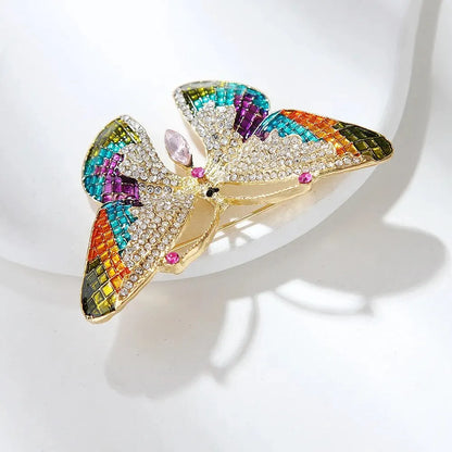 Luckacco Trendy Multicolour Alloy Butterfly Brooches For Women Metal Crystal Insect Brooch Party Birthday Winter Jewelry