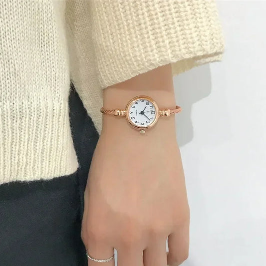 Luckacco Women Watches Small Gold Bangle Bracelet Watch Stainless Steel Retro Ladies Quartz Wristwatch Fashion Casual Thin Chain Watches
