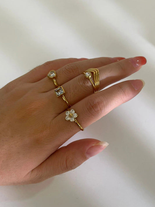 Luckacco Peri'sbox Anti-Tarnish White Rhinestone Square Heart Flower Open Rings Women Trendy Multi-layer V-Shaped Ring Wedding Party Gift