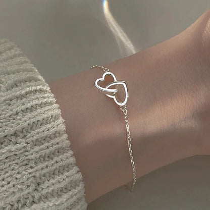 Luckacco Vintage Creativity Irregular Baroque Imitation Pearl Heart Shape Beading Bracelets for Women Fashion Accessories Lucky Tag Gifts