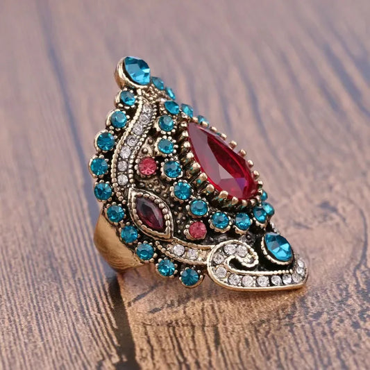 Luckacco Hot Sale Fashion Elegant Pink Crystal Blue Zircon Ring Ideal for Women Daily, Party, and Gift Accessories