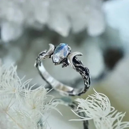 Luckacco daily picks Imitation Moonstone Moon Ring for Women Vintage Party Jewelry Delicate Bohemian Style Finger Accessories for Party