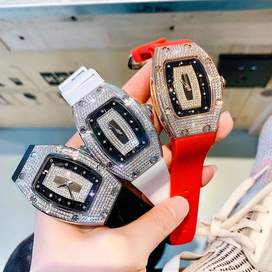 Luckacco 2025 New Fashion Women Luxury Tonneau Watches Womens Crystal Silicone Jelly Quartz Watch Gift Relogio Feminino Ladies Wristwatch