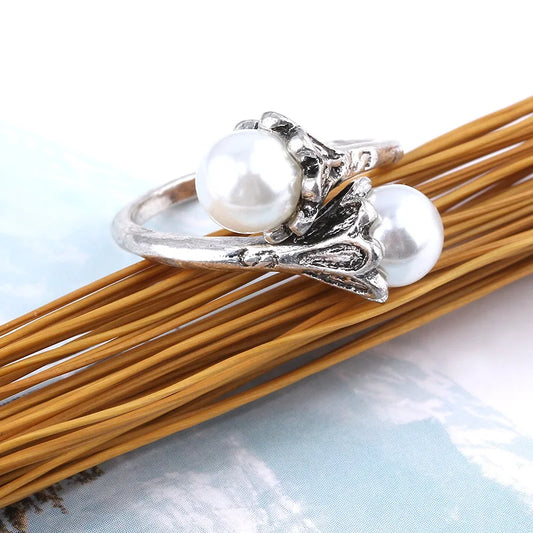 Luckacco Daenerys Targaryen Rings for Men Women Game of Thrones Vintage Beads Adjustable Ring Fans Party Jewelry Gift