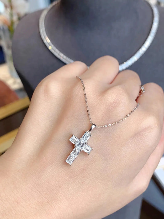 Luckacco 18K Solid Real Gold Lab Grow Diamond Necklace 6 stone emerald 2CT Round Cross Pendant IGI Diamond CVD/HPHT Custom 14K gold