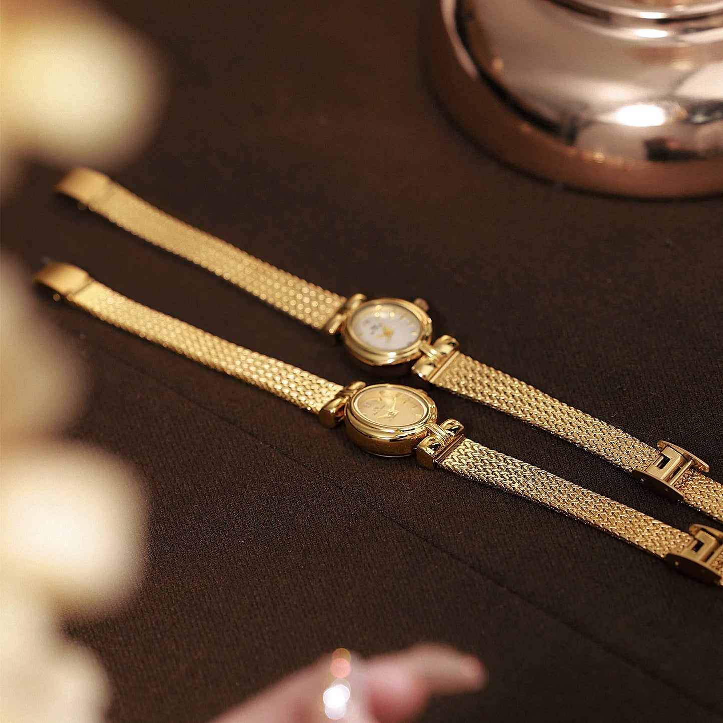 luckacco high quality women watches 2025 vintage luxury jewelry wheat bracelet quartz ladies watch small dial elegant watch for women