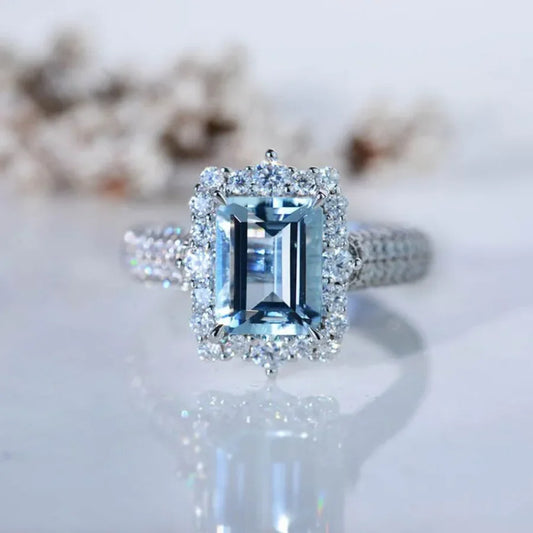 Luckacco New retro alloy luxuriously decorated women's engagement ring