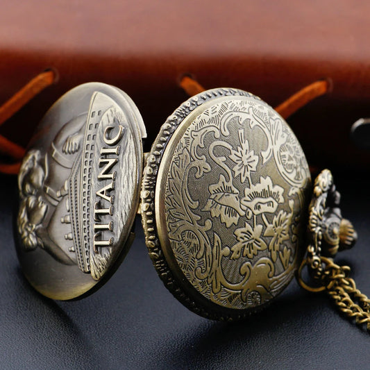 Luckacco Bronze Classic Titanic Couple Love Couple Versatile Quartz Pocket Watch Retro Fashion Necklace Pendant Student Festival Gift
