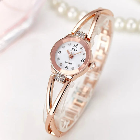 Luckacco New Trendy Women Bracelet Watch Mujer Relojes Small Dial Quartz Leisure Popular Wristwatch Hour Female Elegant Watches