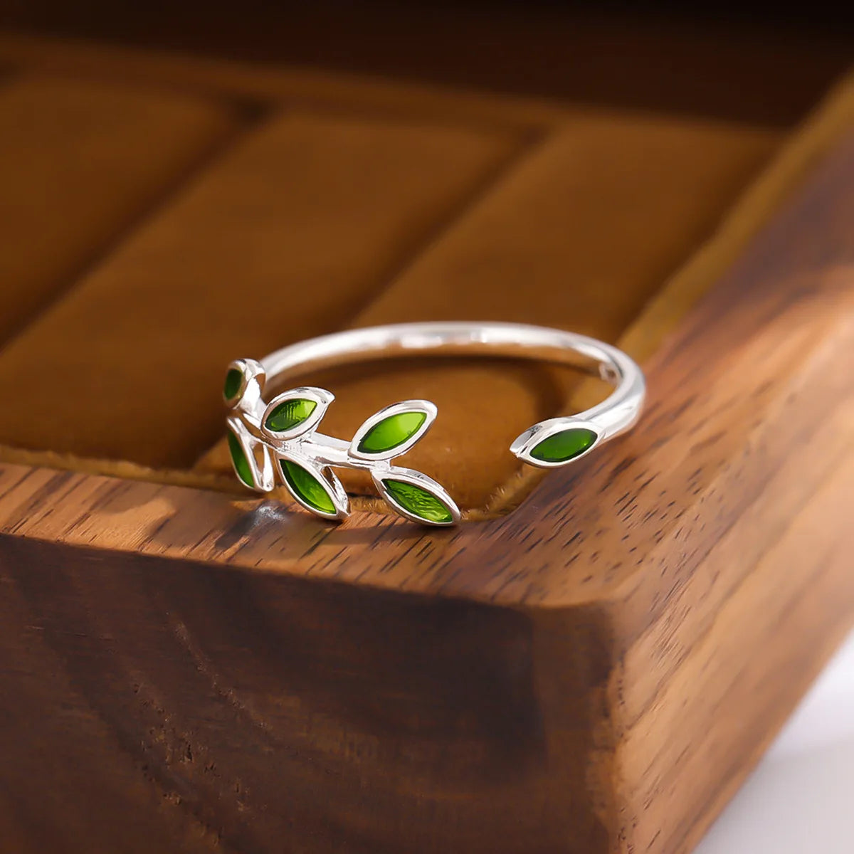 luckacco fashion accessories green color leaves and twig wrap around ring silver color nature inspired fine jewelry for women adjustable