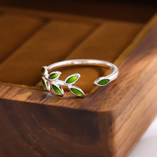 Luckacco Fashion Accessories Green Color Leaves and Twig Wrap Around Ring Silver Color Nature Inspired Fine Jewelry for Women Adjustable