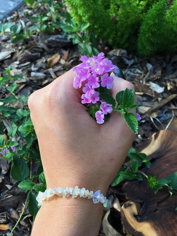 luckacco opal chip bracelet / ethiopian opal bracelet / rainbow opal / white opal / rough opal / raw opal / natural opal