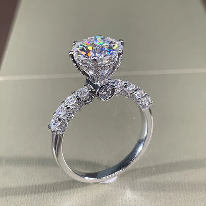 Luckacco daily picks 4 Claws Round Cubic Zirconia Crystal Rings for Women Luxury Bride Wedding Rings Proposal Engagement Bands Trendy Jewelry