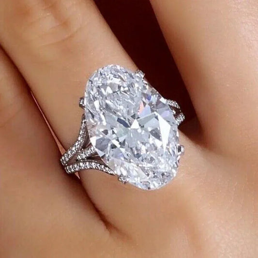 Luckacco daily picks Big Crystal Oval Cubic Zirconia Wedding Ring for Women Silver Color Fashion Elegant Engagement Bands Jewelry Nice Gift