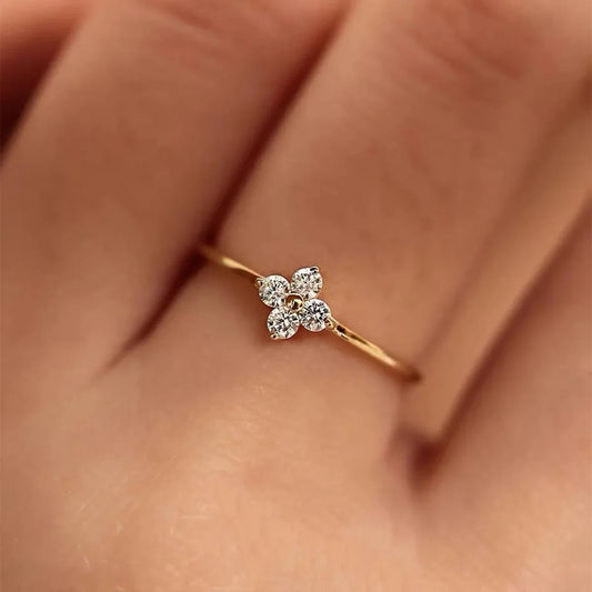 Luckacco Fashion New Flower Stainless Steel Ring for Women Personalized Exquisite Crystal Ring Jewelry Accessories Exquisite Gift Jewelry