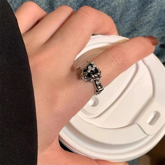 Luckacco Punk Harajuku Goth Thorns Black Silver Color Irregular Heart Cross Open Ring For Women Men Lover Vintage 90s Y2K Grunge Jewely
