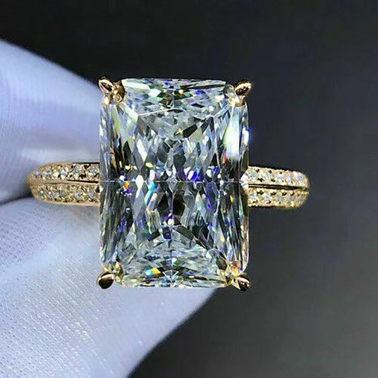 Luckacco Exquisite Gold Color Inlaid with White Stone Round Fashion Rings Fashion Party Engagement Wedding Rings for Women Jewelry