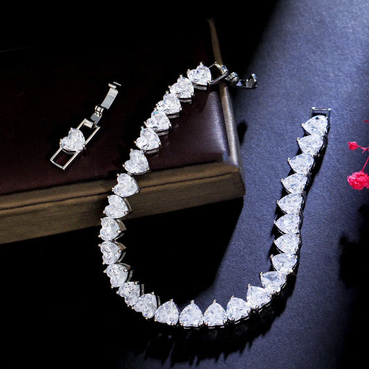 Luckacco CWWZircons Chic Love Heart Shape Cubic Zirconia Stone Wedding Engagement Tennis Bracelet for Women Classic CZ Jewelry Gift CB293
