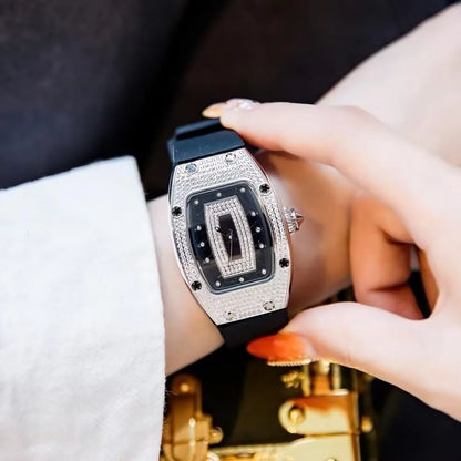 Luckacco 2025 New Fashion Women Luxury Tonneau Watches Womens Crystal Silicone Jelly Quartz Watch Gift Relogio Feminino Ladies Wristwatch