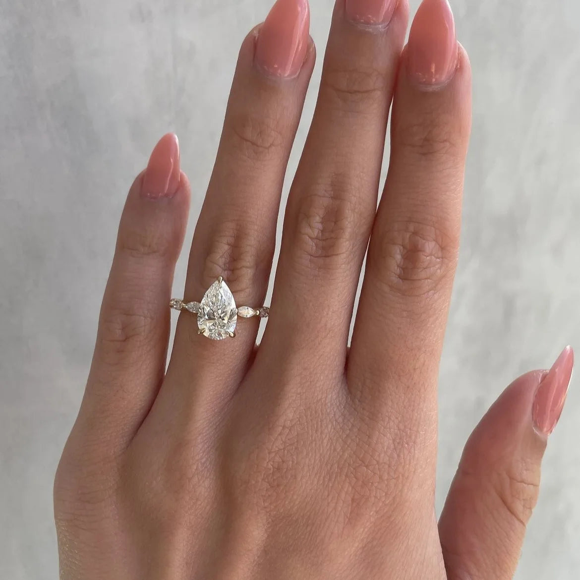 luckacco hot selling gold plated stainless steel rings for women water drop zircon wedding ring jewelry accessories  size 6-11