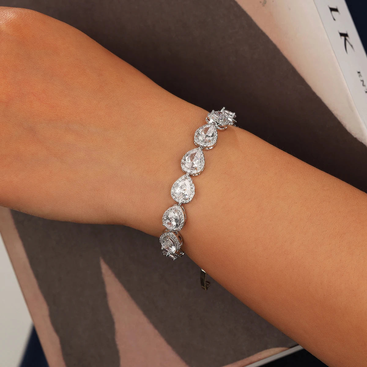 luckacco micro inlaid exquisite aaa drop zircon bracelet feminine bridal wedding dress hand ornament