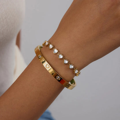 Luckacco Uworld Fashion Trend Zircon Heart Tennis Chain Bracelet 18K Gold Color Plated Stainless Steel Round Chain Stackable Bracelet Wom