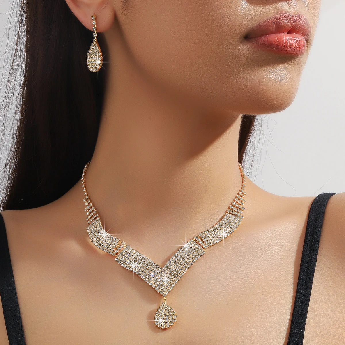 luckacco 3pcs fashionable rhinestones, water droplets, necklaces, earrings, jewelry sets, women's wedding accessories