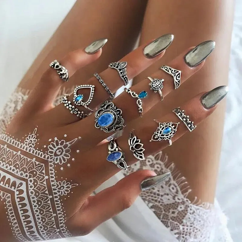 luckacco 13pcs/set vintage carved hollow flower crown love rings for women trendy 2024 retro exquisite fringer rings party jewelry gift