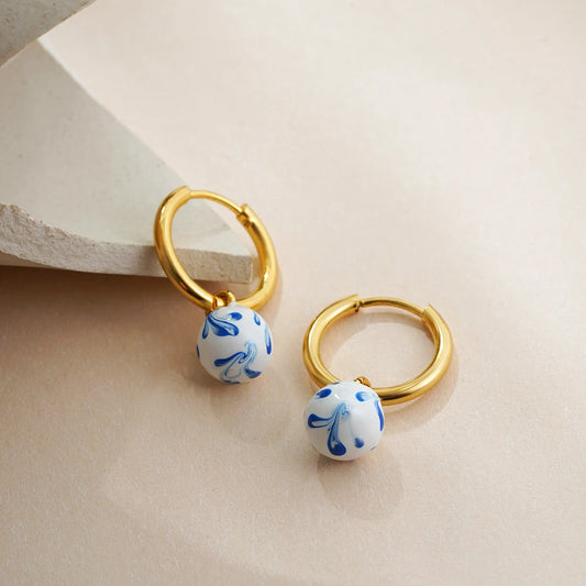Luckacco Vintage White&Blue Flower Enamel Beads Hoop Earrings for Women Gold Plated Stainless Steel Huggies Earring Creative Jewelry Gift