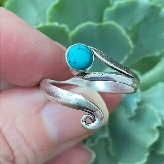 Luckacco Fashion Accessories Green Color Leaves and Twig Wrap Around Ring Silver Color Nature Inspired Fine Jewelry for Women Adjustable