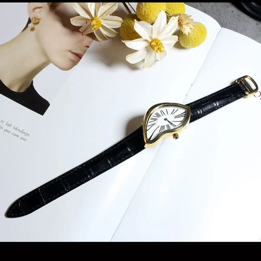 Luckacco Alien Crash Melt Twist Y2K Watch kiosk Men's Fashion Trendy Retro Advanced Instagram Design Niche design creative watches hot