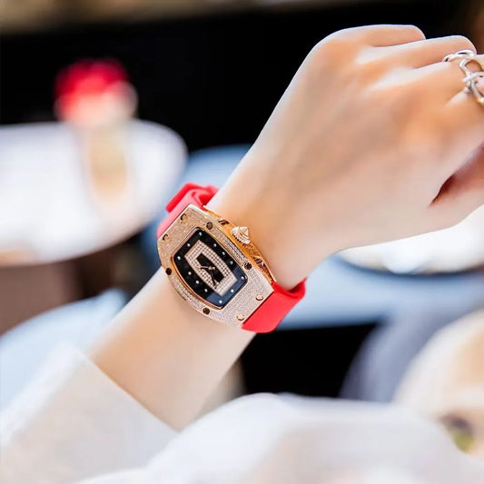 Luckacco 2025 New Fashion Women Luxury Tonneau Watches Womens Crystal Silicone Jelly Quartz Watch Gift Relogio Feminino Ladies Wristwatch