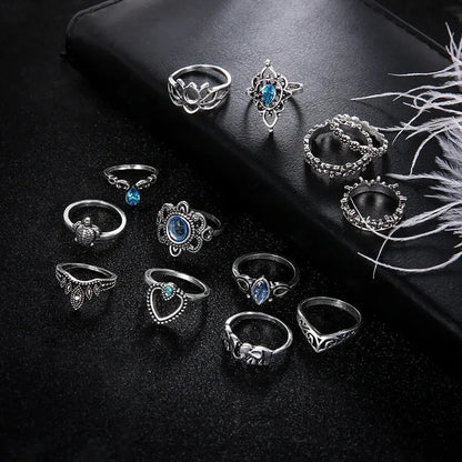Luckacco 13Pcs/Set Vintage Carved Hollow Flower Crown Love Rings for Women Trendy 2024 Retro Exquisite Fringer Rings Party Jewelry Gift