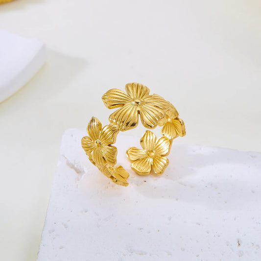 Luckacco Trendy Gold Color Stainless Steel Ring for Women Bohemian Shell Starfish Conch Flower Butterfly Heart Ring Party Jewelry Gift