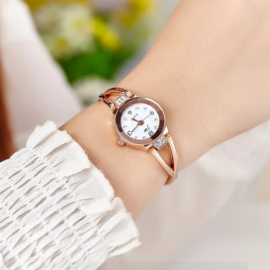 Luckacco New Trendy Women Bracelet Watch Mujer Relojes Small Dial Quartz Leisure Popular Wristwatch Hour Female Elegant Watches
