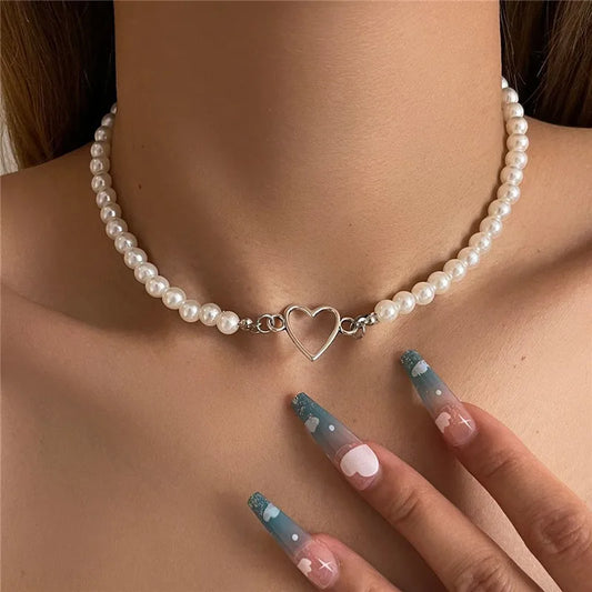 Luckacco Imitation Pearl Trendy Love Heart  Choker Necklace Female Personality Party Fashion Clavicle Collier Colar Perlas Collar Gift