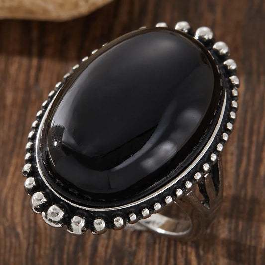 Luckacco Niche Vintage Oval Black Color Geometric Rings for Men and Women Personalized Design Party Anniversary Jewelry Gifts