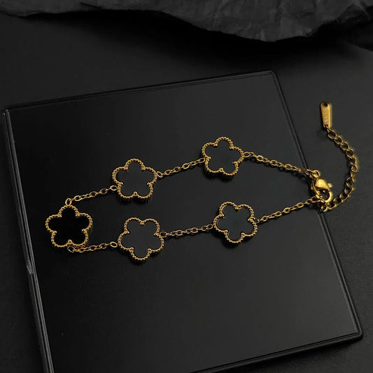 Luckacco Mussel five-leaf plum blossom stainless steel women's exquisite chain bracelet, 18K gold plated, light luxury, lucky jewelry