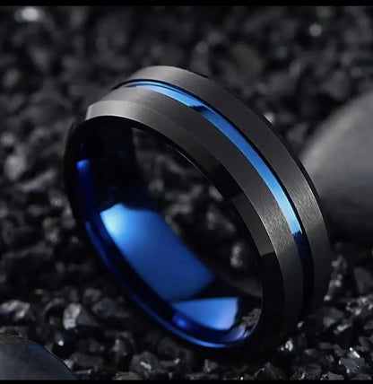 Luckacco Fashion 8mm Black Tungsten Wedding Celtic Dragon Rings Inlaid Blue Zircon Stainless Steel Rings for Men Blue Carbon Fibre Ring